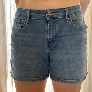 Women’s Levi’s Jean Shorts